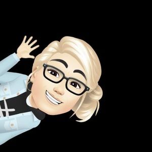 Meet your Posher, Rebecca